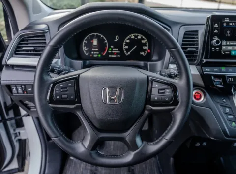 More photos of 2025 Honda Odyssey EX-L at Gravity Autos Atlanta, GA