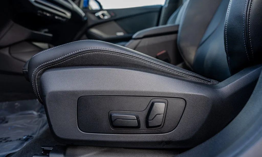 2025 BMW 2 Series 228 - Photo 16