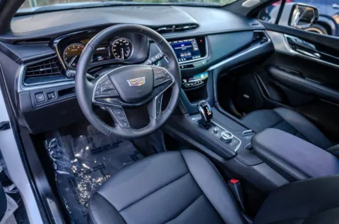 More photos of 2024 Cadillac XT5 Premium Luxury at Gravity Autos Atlanta, GA