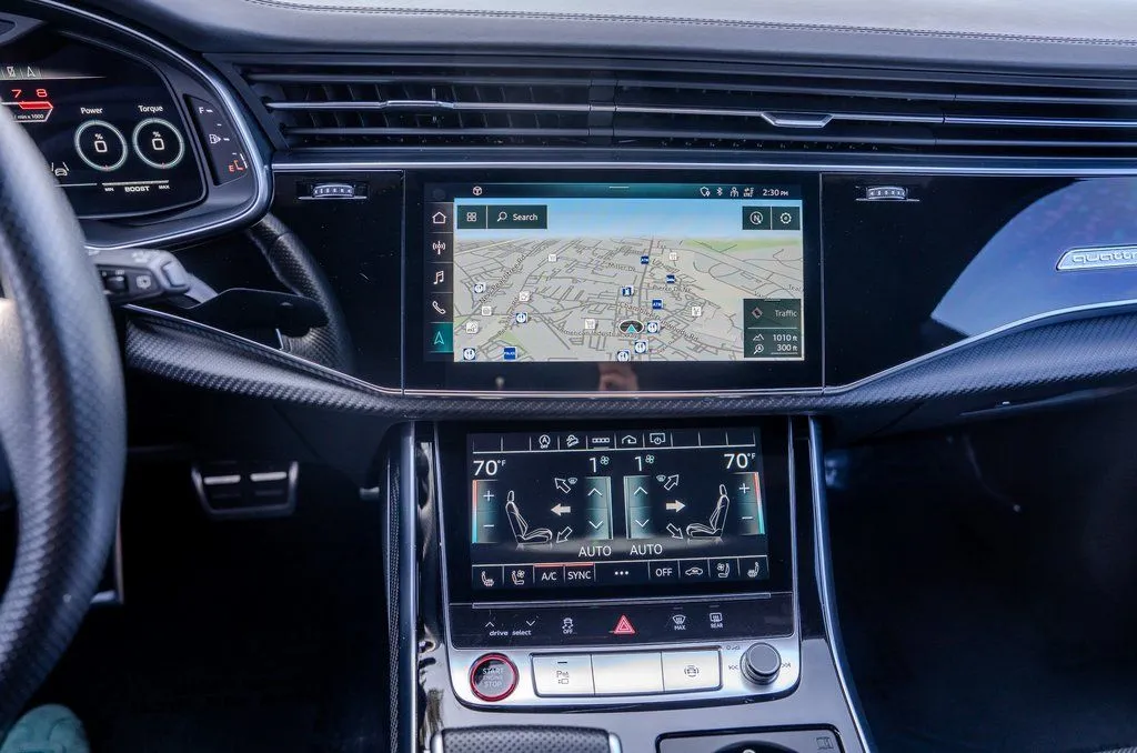 2023 Audi RS Q8 Base - Photo 10