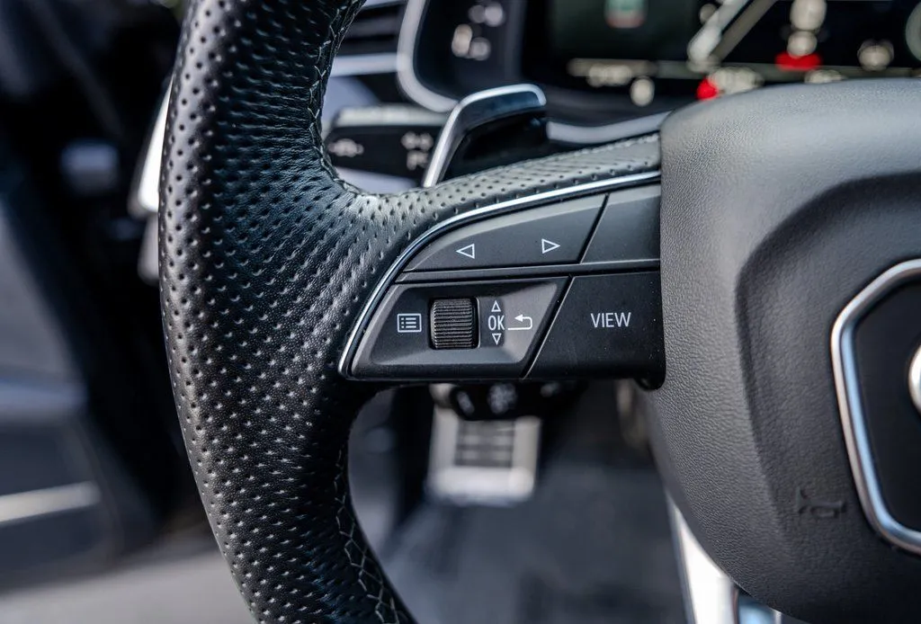 2023 Audi RS Q8 Base - Photo 6
