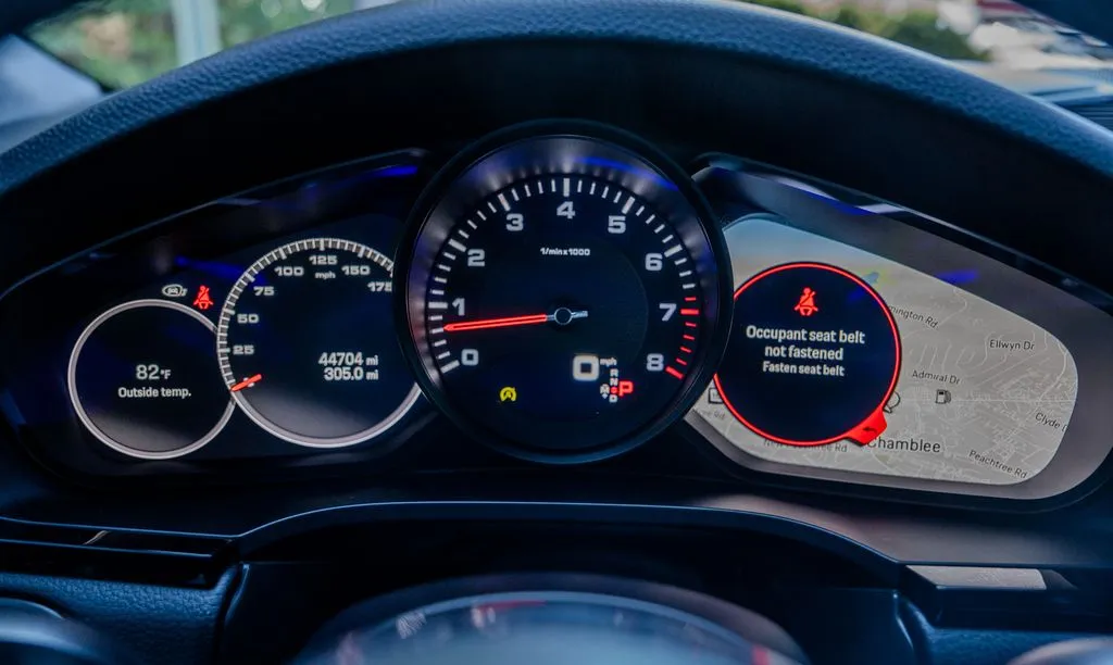 2022 Porsche Cayenne Platinum Edition - Photo 9