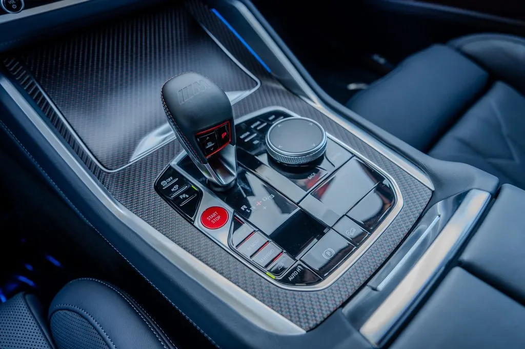 2026 BMW XM Base - Photo 13