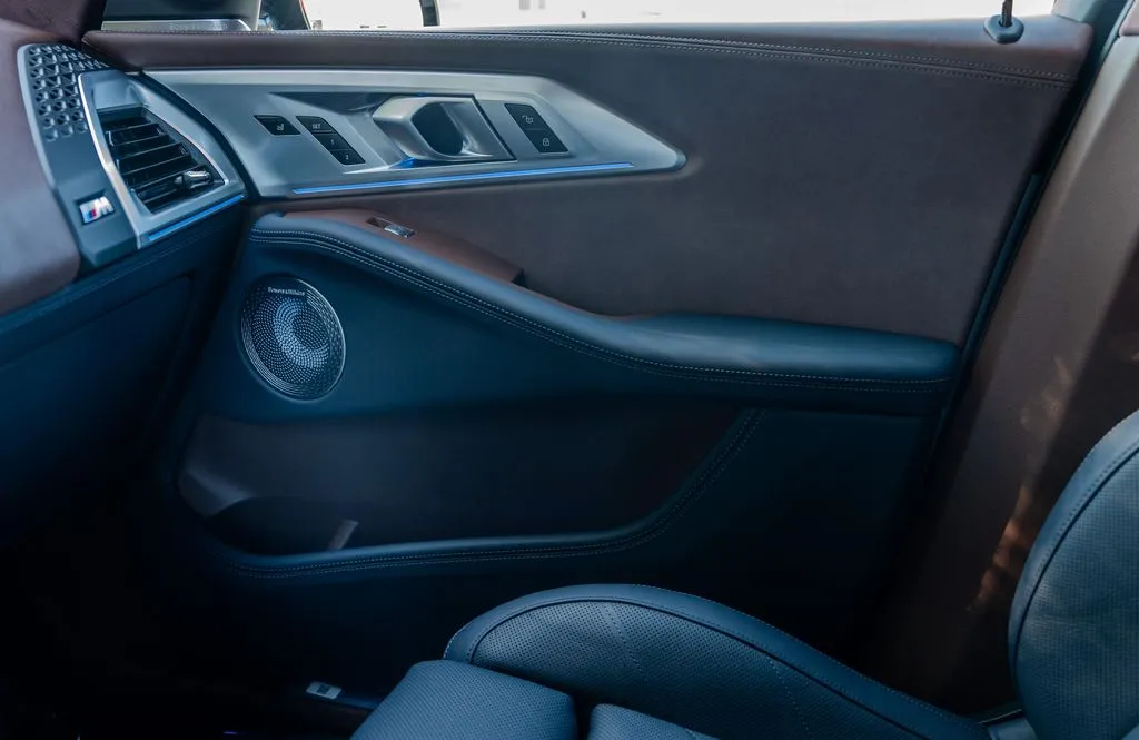 2026 BMW XM Base - Photo 14