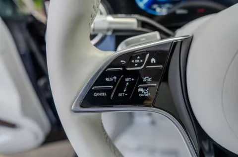 More photos of 2023 Mercedes-Benz EQS 580 at Gravity Autos Atlanta, GA