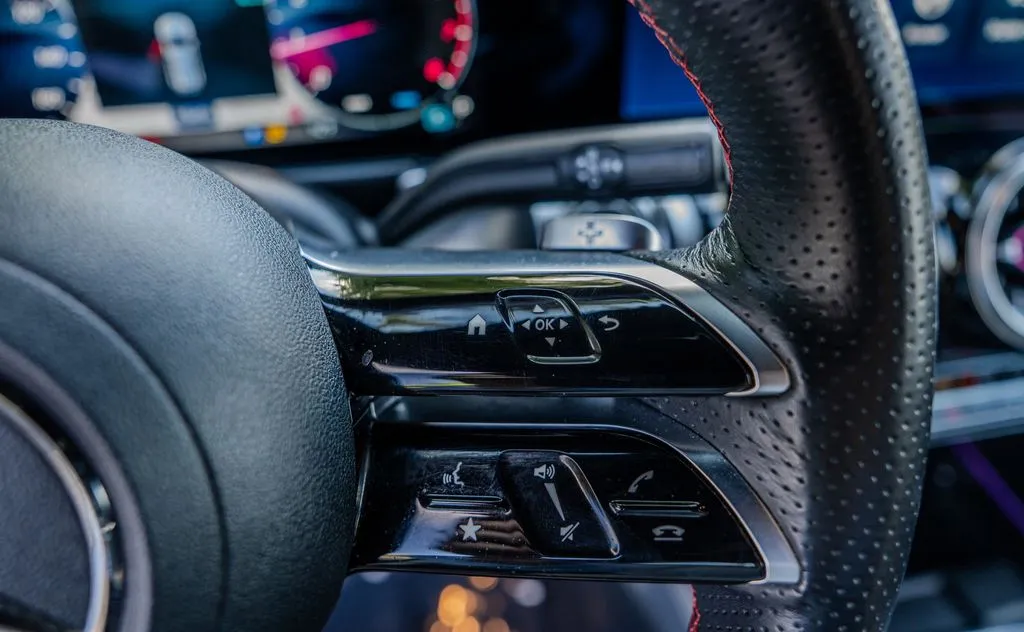 Mercedes-Benz GLB photo 7