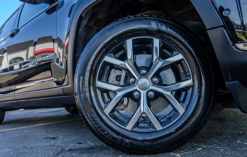 Jeep Grand Cherokee L photo 33