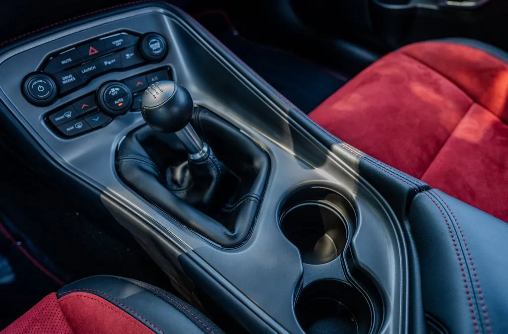 2023 Dodge Challenger R/T - Photo 14