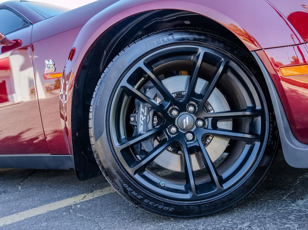 2023 Dodge Challenger R/T - Photo 31