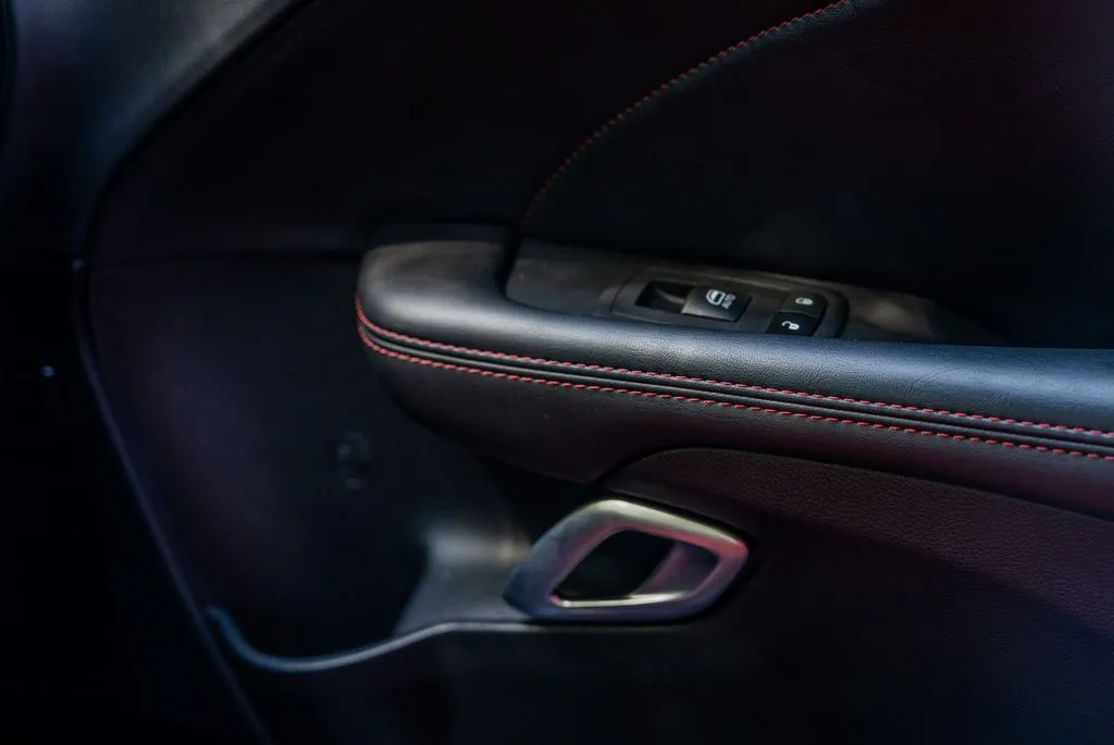 2023 Dodge Challenger R/T - Photo 16