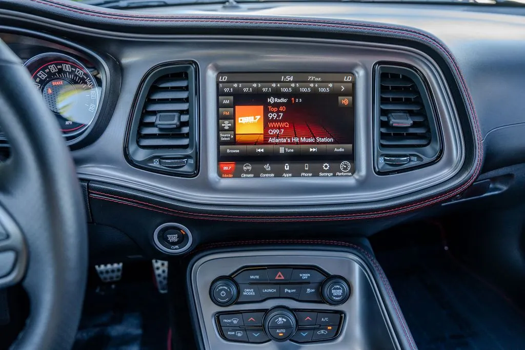 2023 Dodge Challenger R/T - Photo 10