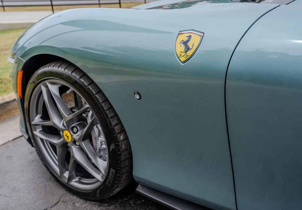 2022 Ferrari Roma Base - Photo 25