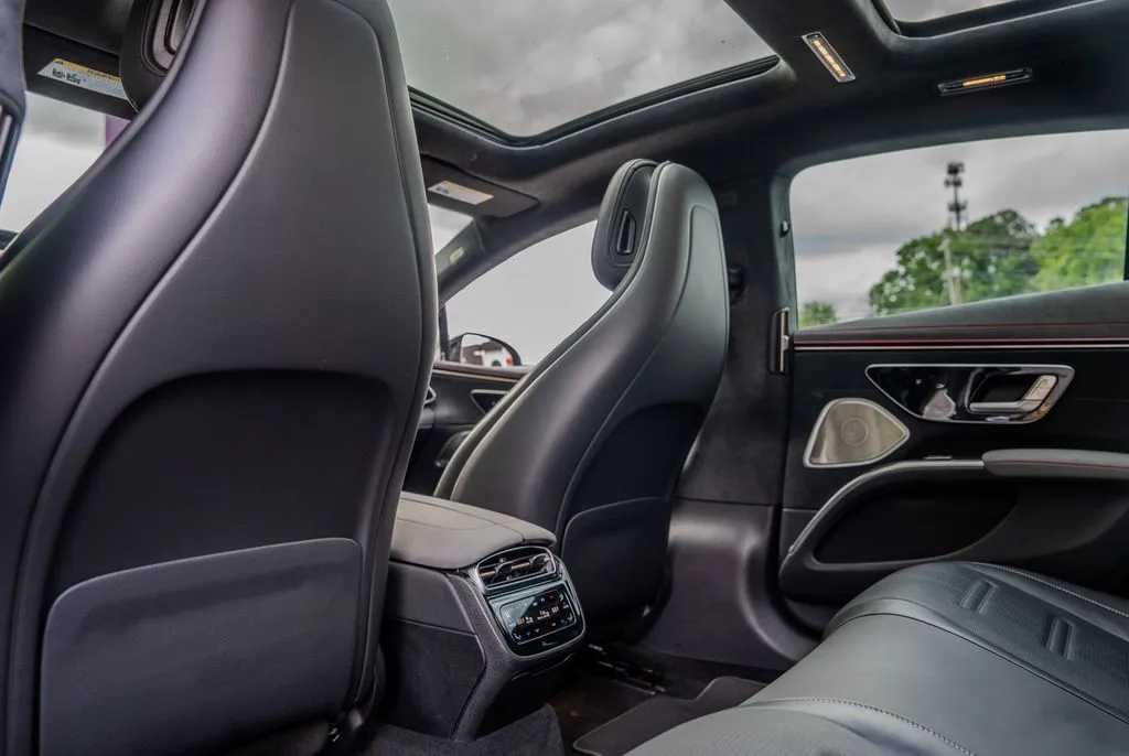 Mercedes-Benz AMG EQS photo 18