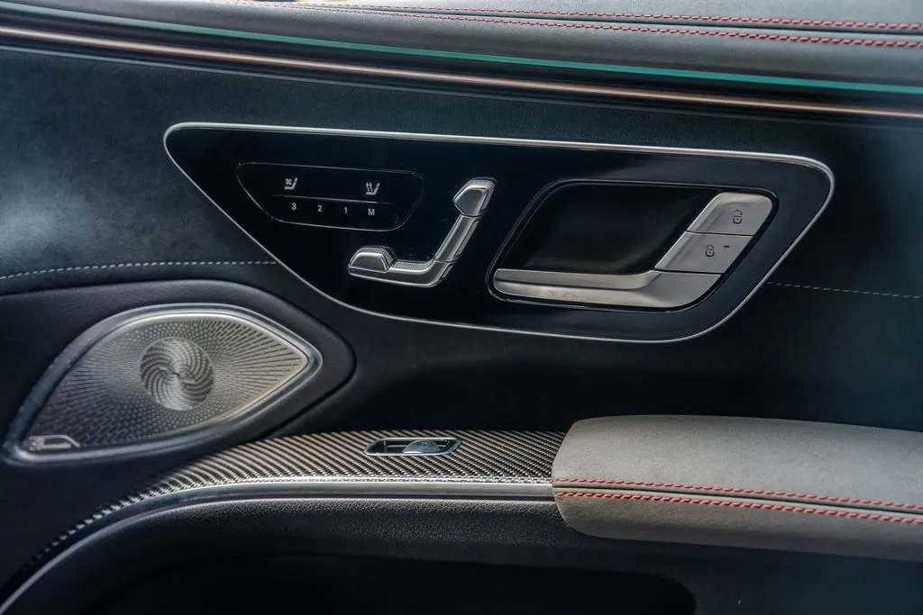 Mercedes-Benz AMG EQS photo 12