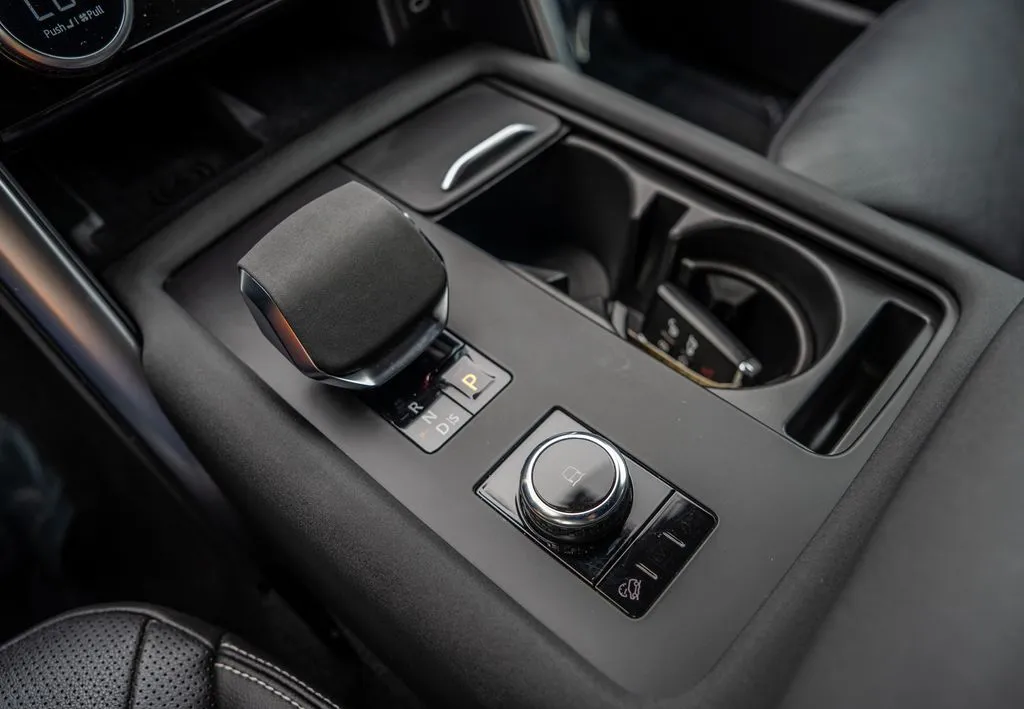 2023 Land Rover Discovery S R Dynamic - Photo 12