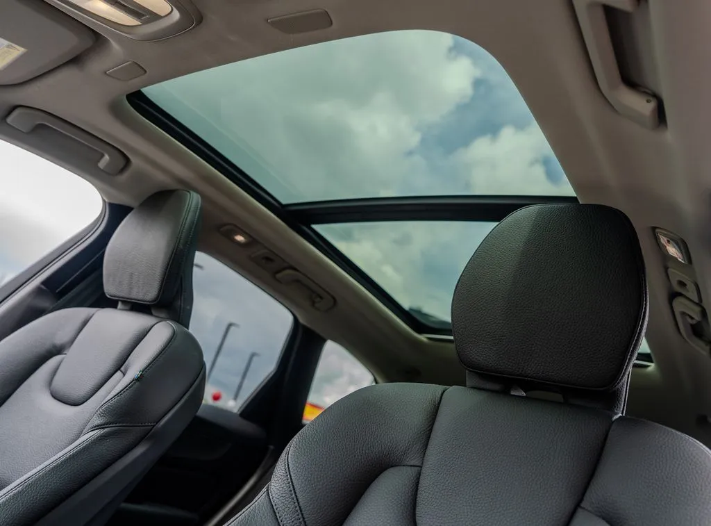 Volvo XC60 photo 17