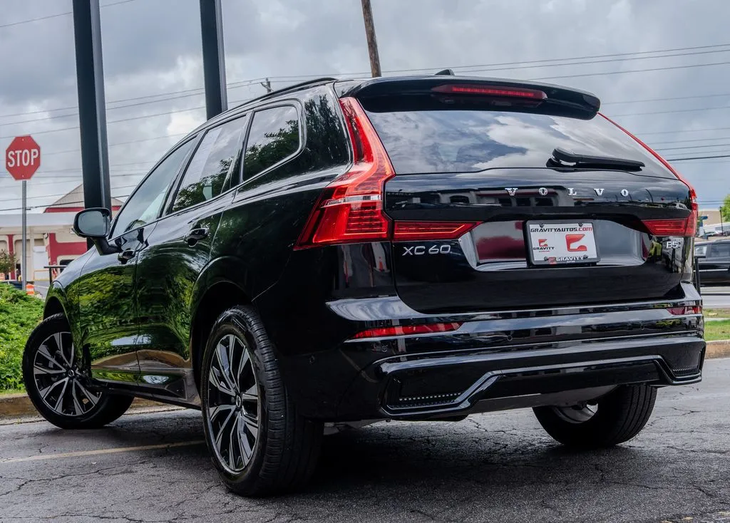 Volvo XC60 photo 23