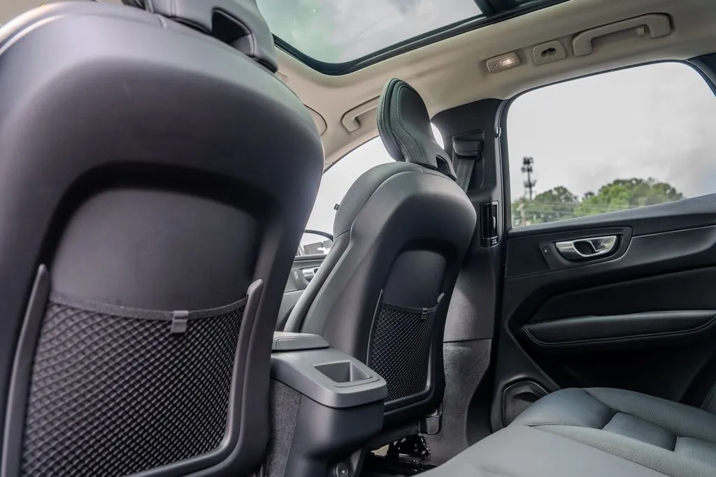 Volvo XC60 photo 20