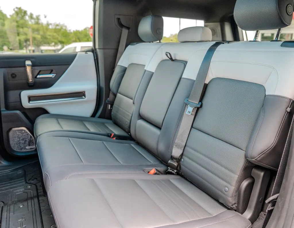 GMC Hummer EV SUV photo 19