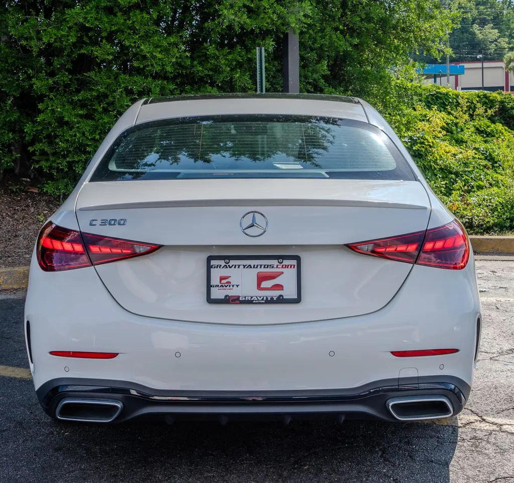 Mercedes-Benz C-Class photo 25