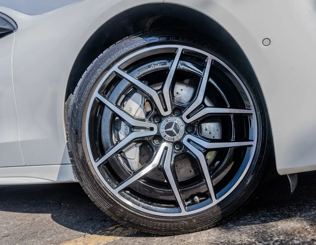 Mercedes-Benz C-Class photo 31