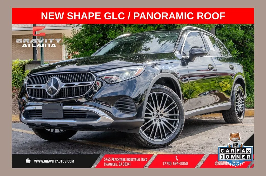 2023 Mercedes-Benz GLC GLC 300's photo