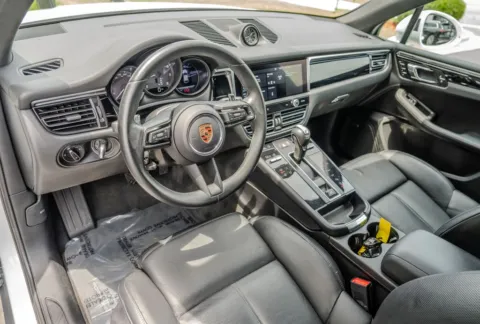 More photos of 2024 Porsche Macan at Gravity Autos Atlanta, GA