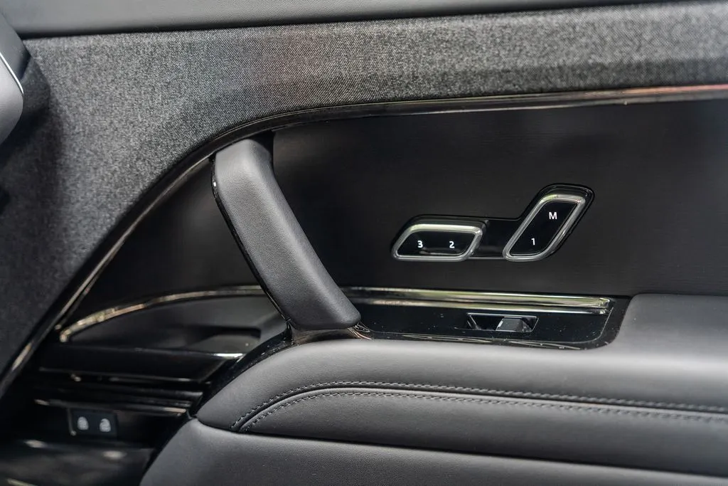 Land Rover Range Rover Sport photo 22