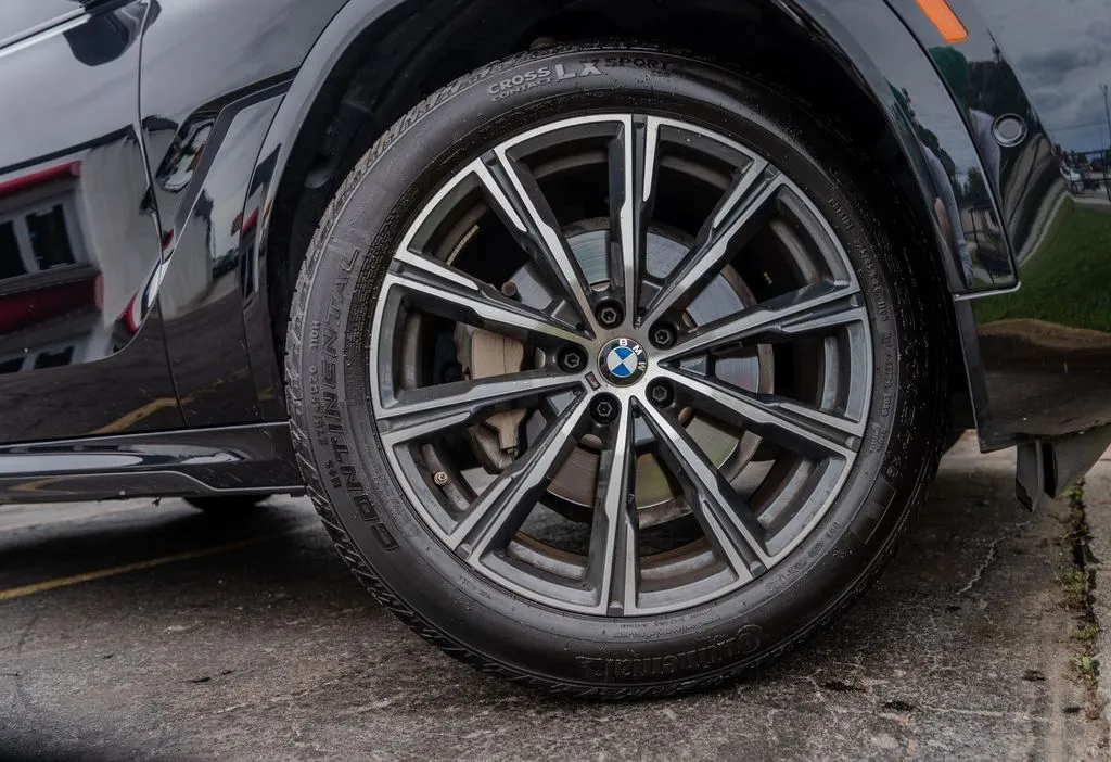 BMW X6 photo 31