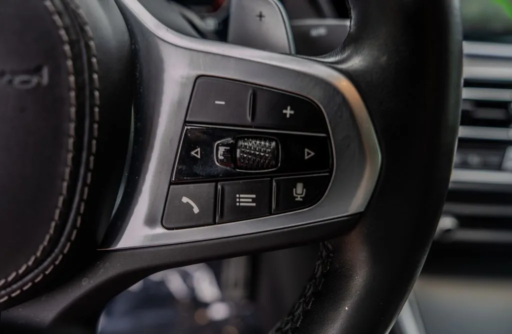 BMW X6 photo 7