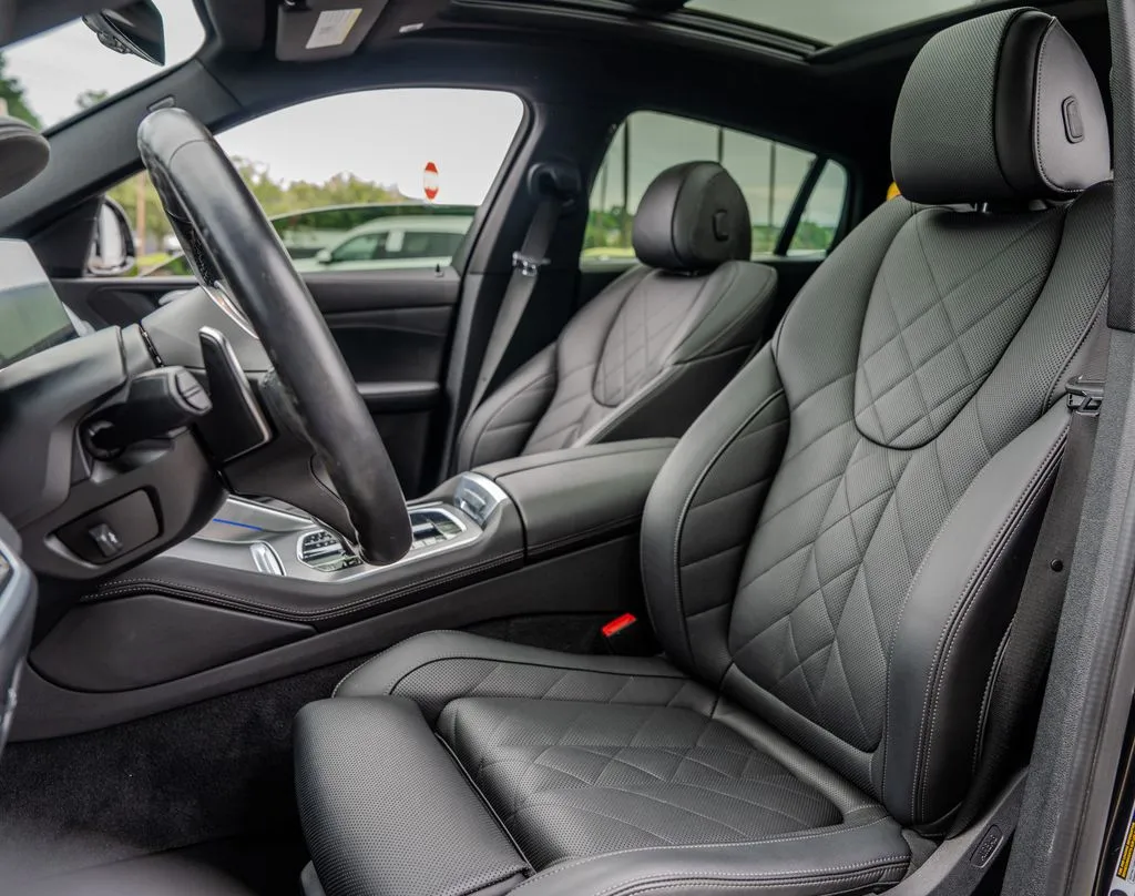 BMW X6 photo 19