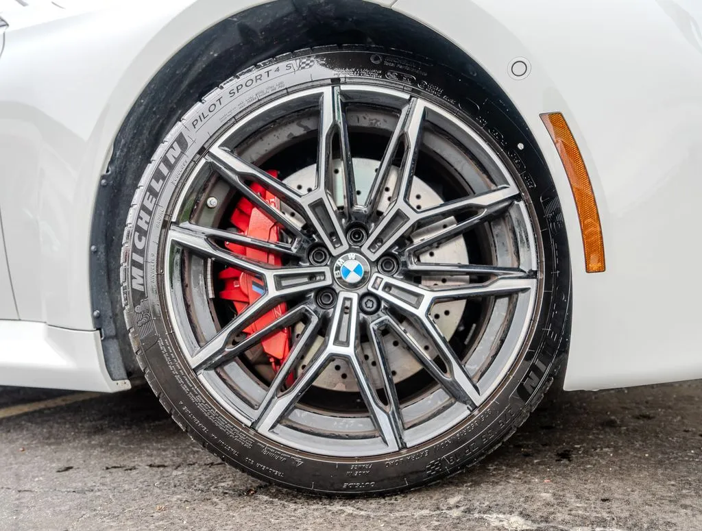 BMW M2 photo 30