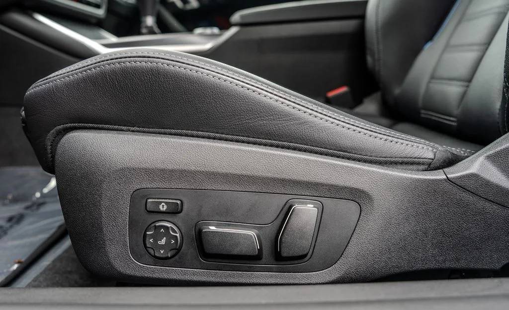 BMW M2 photo 18
