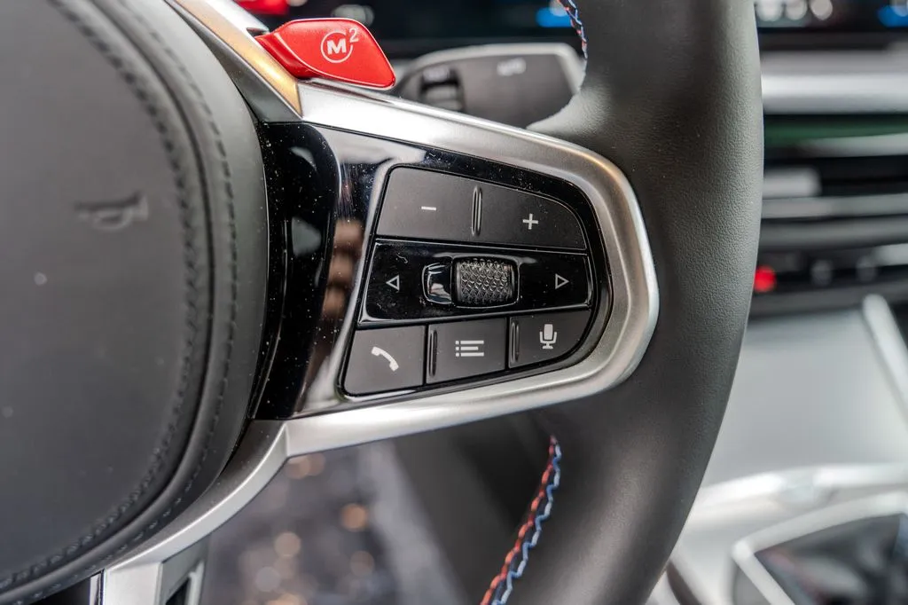 BMW M2 photo 7