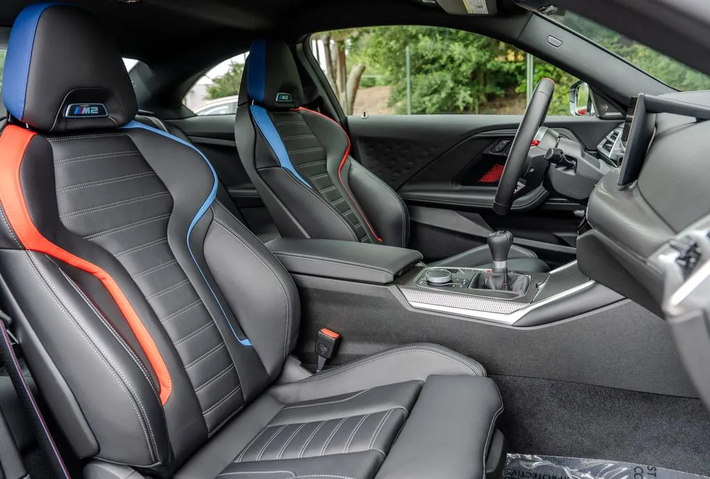 BMW M2 photo 21