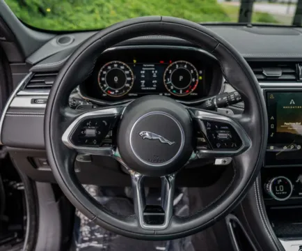 More photos of 2024 Jaguar F-PACE P250 R-Dynamic S at Gravity Autos Atlanta, GA