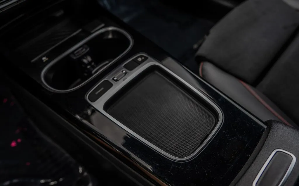 Mercedes-Benz CLA photo 12