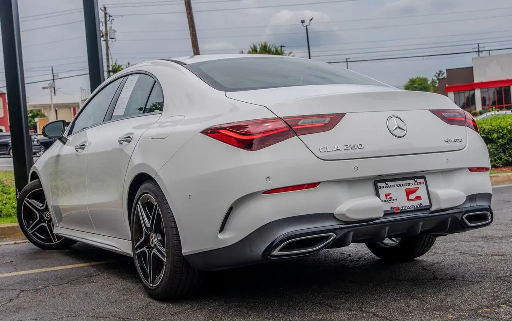Mercedes-Benz CLA photo 22