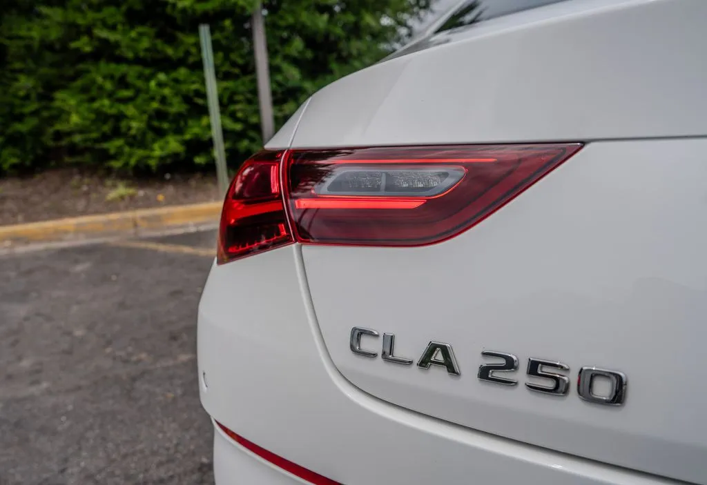 Mercedes-Benz CLA photo 25