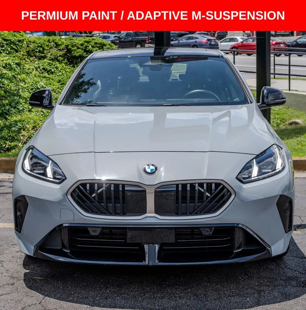BMW 2 Series photo 2