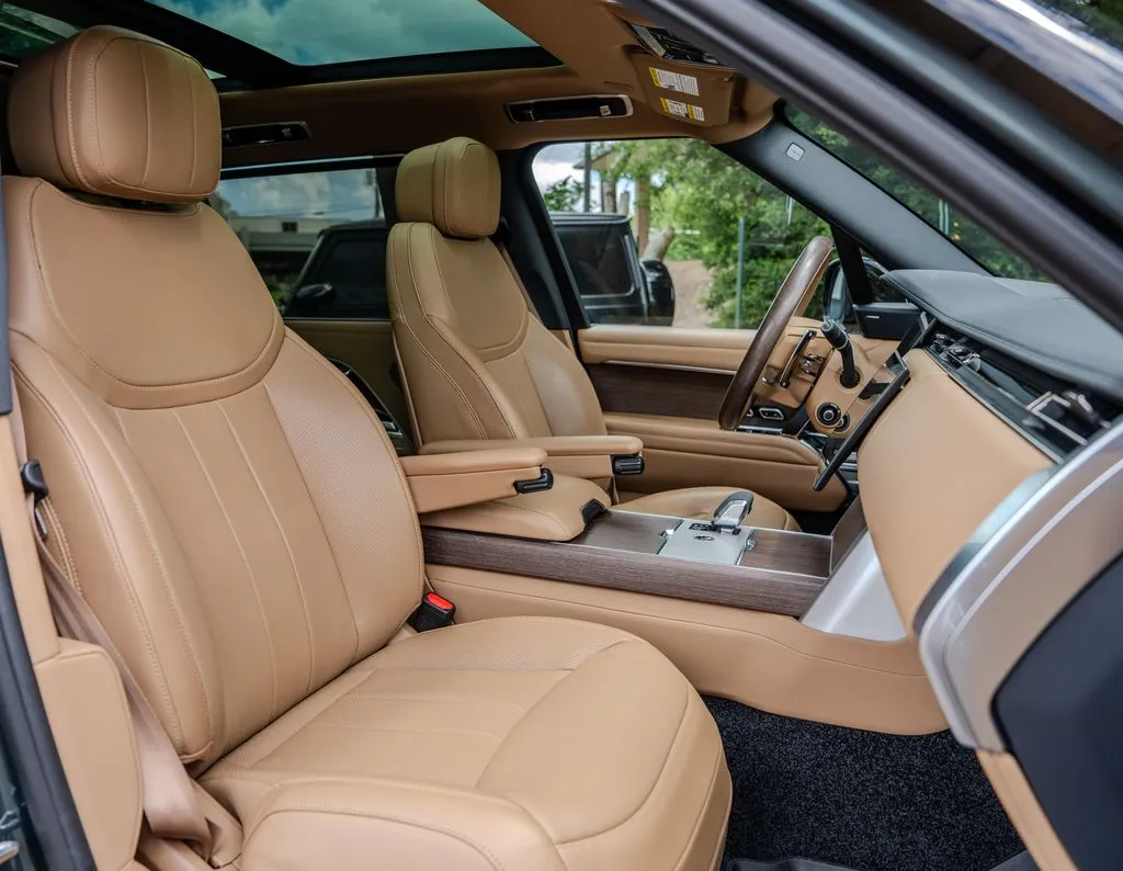 Land Rover Range Rover photo 22