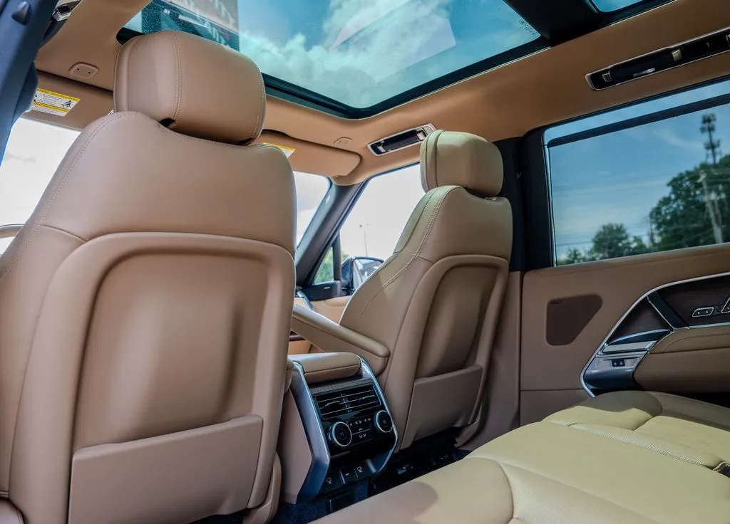 Land Rover Range Rover photo 20