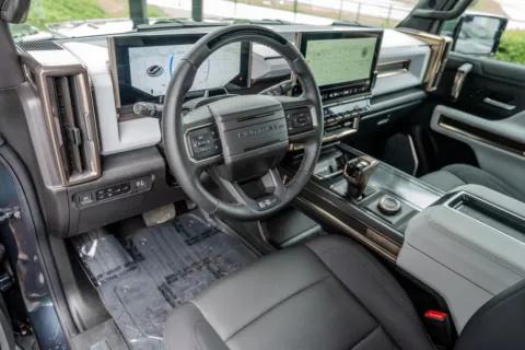 More photos of 2025 GMC Hummer EV Pickup 3X at Gravity Autos Atlanta, GA