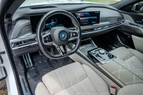 More photos of 2024 BMW i7 eDrive50 at Gravity Autos Atlanta, GA