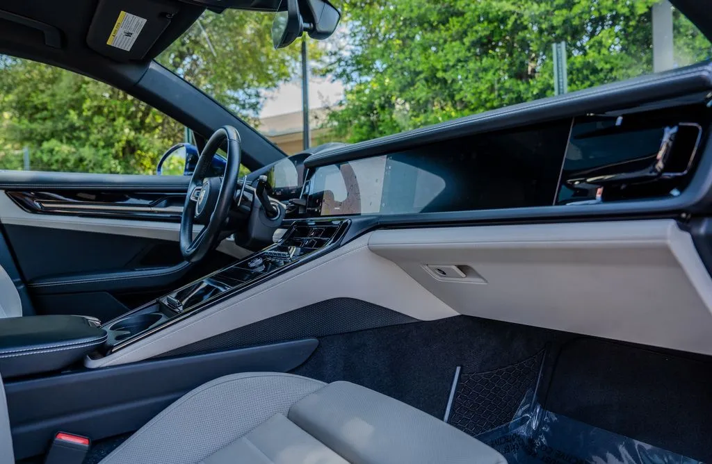 2024 Porsche Panamera Base - Photo 23