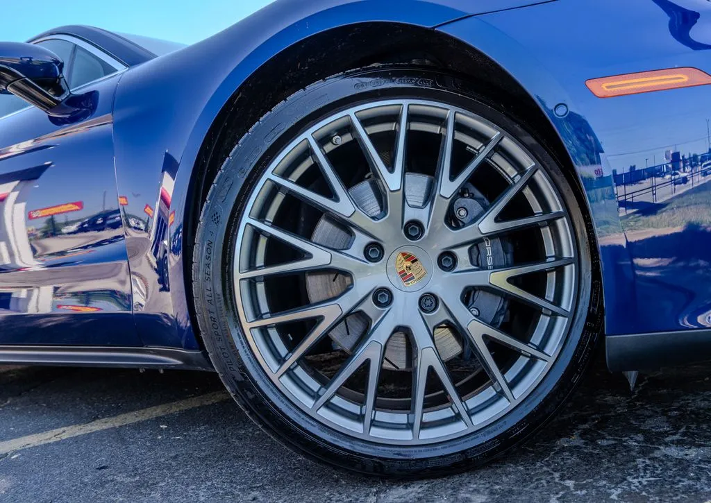 2024 Porsche Panamera Base - Photo 31