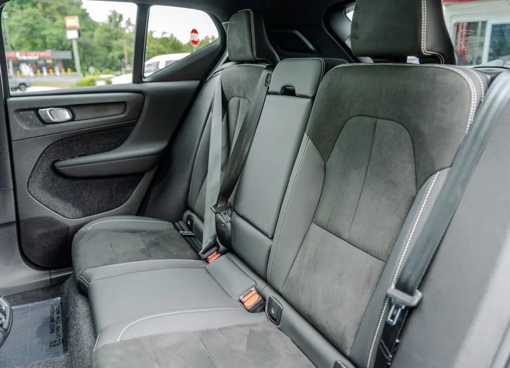 Volvo XC40 photo 20