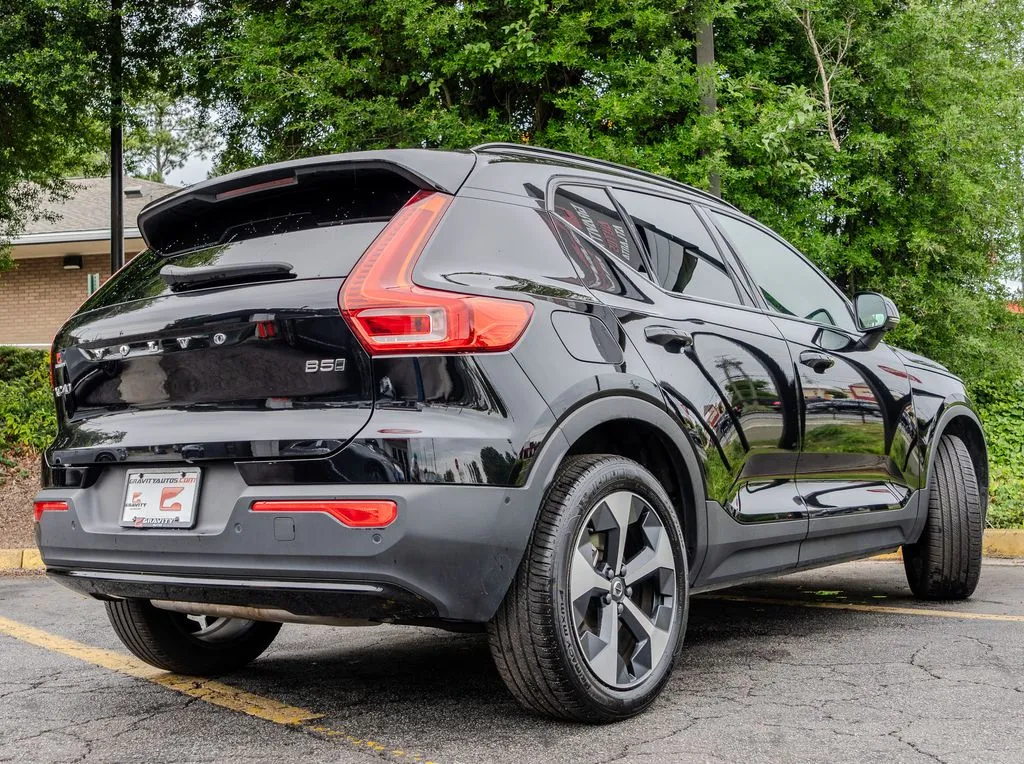 Volvo XC40 photo 29