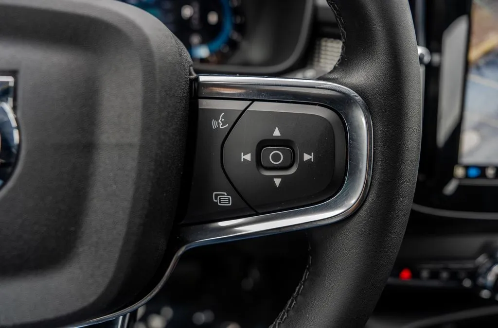 Volvo XC40 photo 7