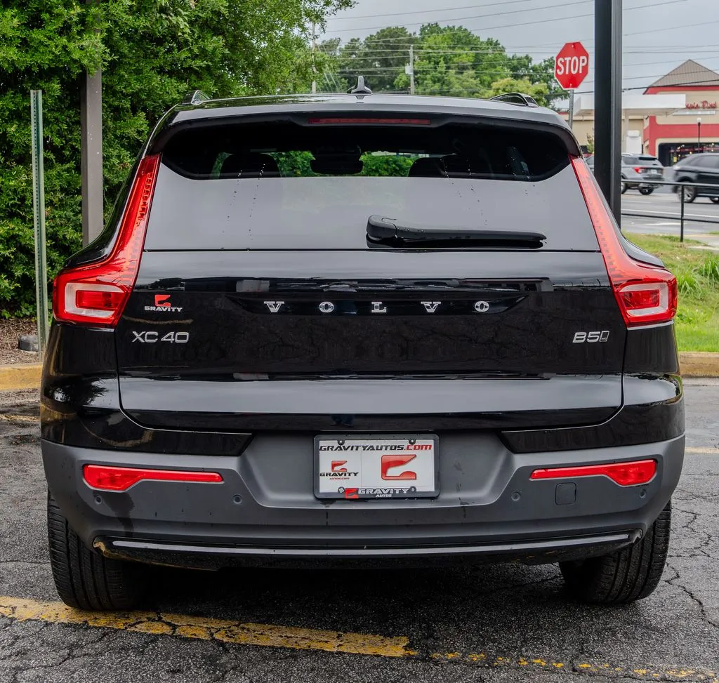 Volvo XC40 photo 25
